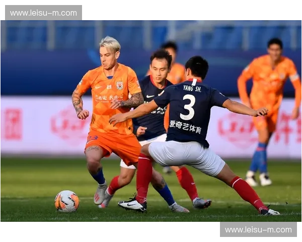 朗斯主帅淡看登顶称一步一脚印 拒绝被争冠话题干扰 朗斯主帅淡看登顶称一步一脚印 拒绝被争冠话题干扰